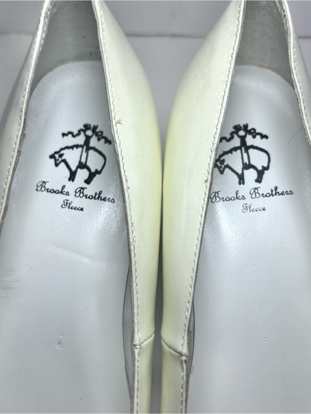 Brooks Brothers Fleece Ivory Patent Leather Block Heels Women’s 6B - Picture 10 of 10